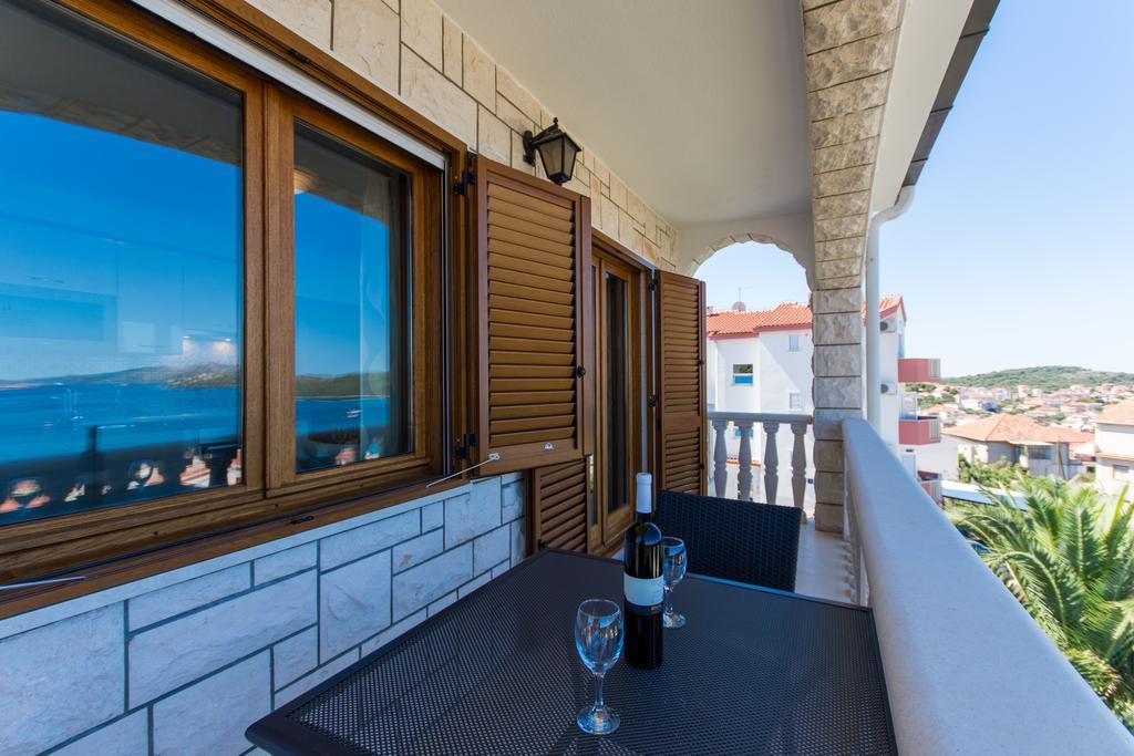 Apartments Bisera Trogir Kültér fotó